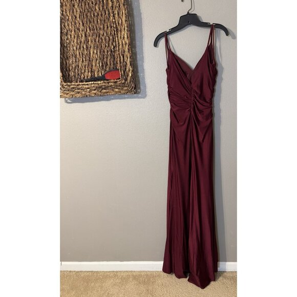 La Femme 103544 Dress 4 Burgundy Sleeveless V Neck Formal Gown NEW - Picture 11 of 14